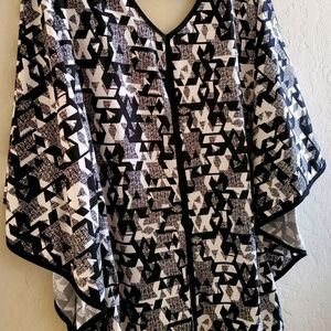 Black And White Tunic Blouse